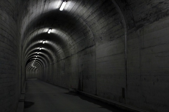tunnel-2388192_960_720
