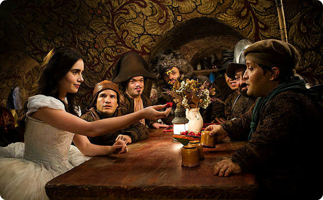 白雪姫と鏡の女王