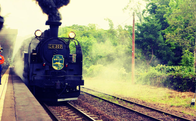 【電車】録音した音源を聴いてみると物凄い声が入っていた