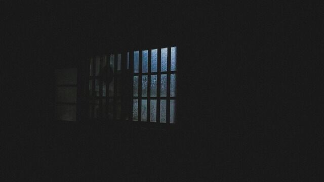 5d78a75c-s