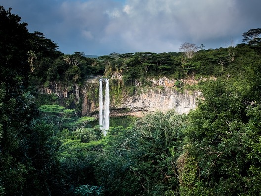 waterfalls-1030737_960_720