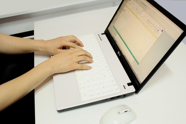 computer-506756_640