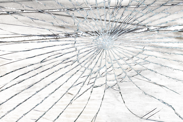 broken-glass-4020981_960_720
