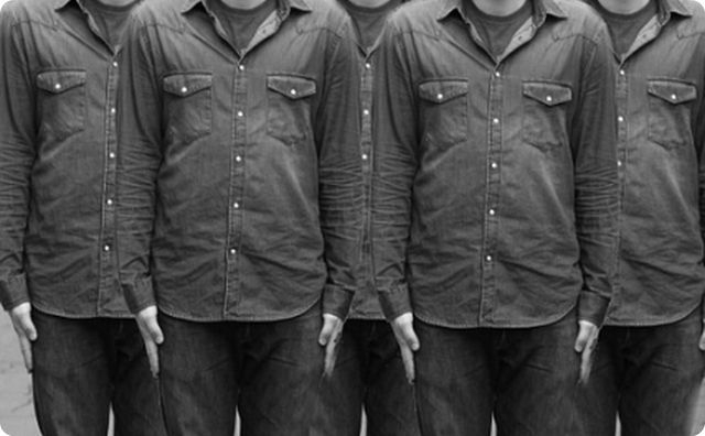 【ドッペルゲンガー現象】自分そっくりの存在に話しかけるとどうなるか――その結末が怖い