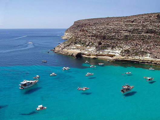 地中海のランペドゥーザ島3