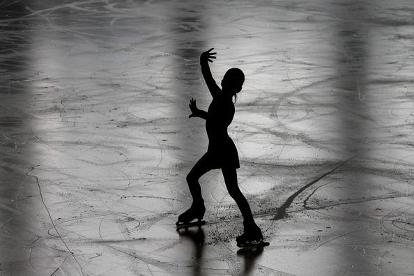figure-skating-3198861_960_720