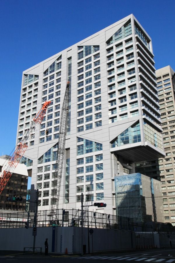【社会】旧日本長期信用銀行本店ビル、一等地なのに空室…地価下落で塩づけ (゜ ゜*)ニパ速 【社会】旧日本長期信用銀行本店ビル、一等地なのに空室…地価下落で塩づけ (゜ ゜*)ニパ速