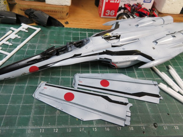 小さな秋 ハセガワ1 72vf 25メサイア製作記 つれづれプラモ製作記 小さな秋 ハセガワ1 72vf 25メサイア製作記 つれづれプラモ製作記