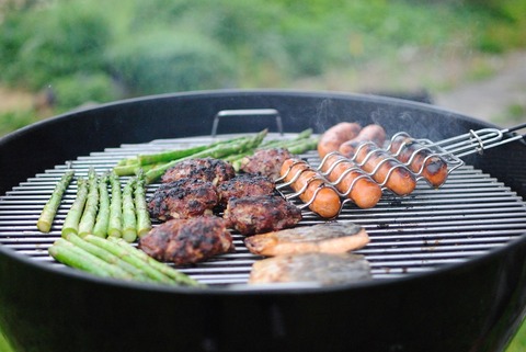 grilling-1081675_1280