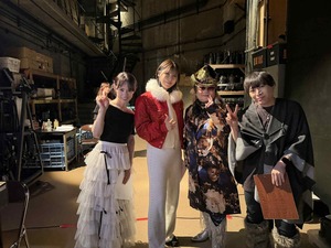 Messenger_creation_935DA855-8E56-46B1-AEFF-E34653B10F3D