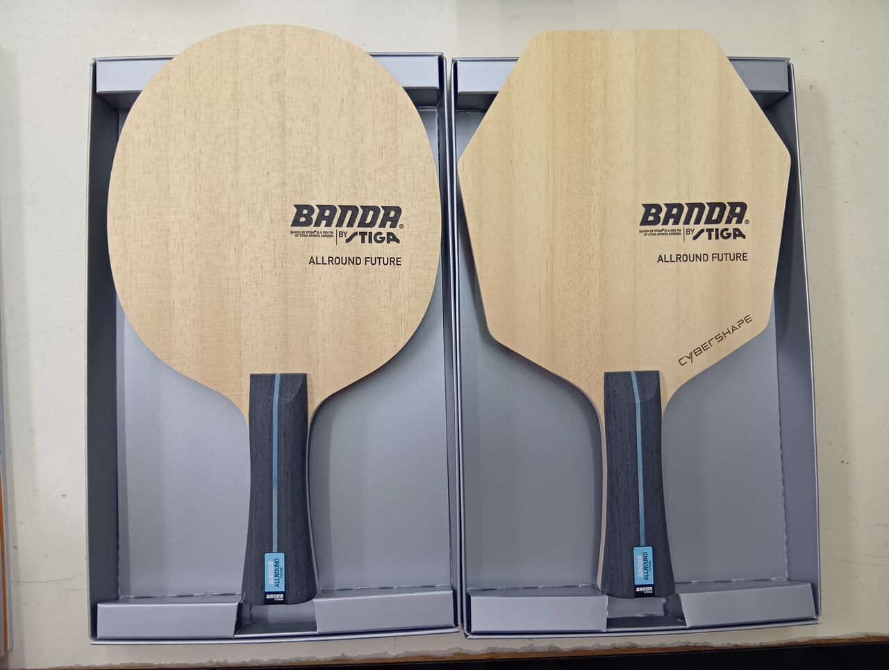 新商品〉BANDAシリーズの限定ラケット販売中！ : 西飯スポーツブログ 