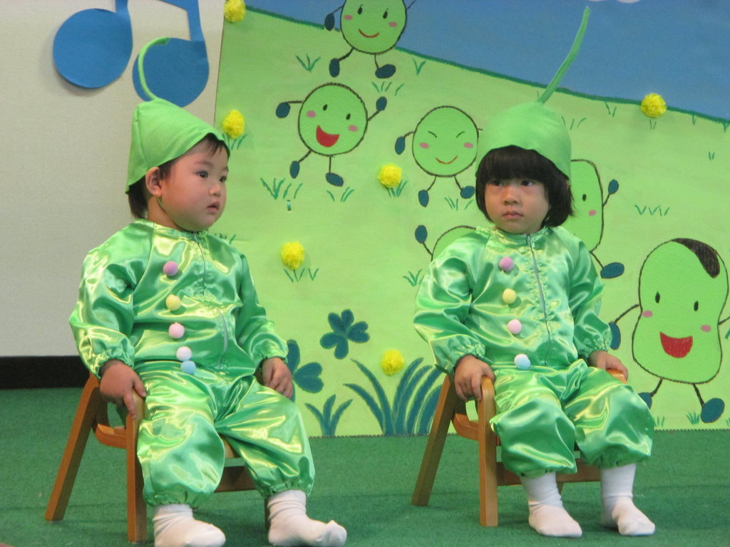 １２月４日 にしいさはや保育園お遊戯会 認定こども園 西諫早幼稚園