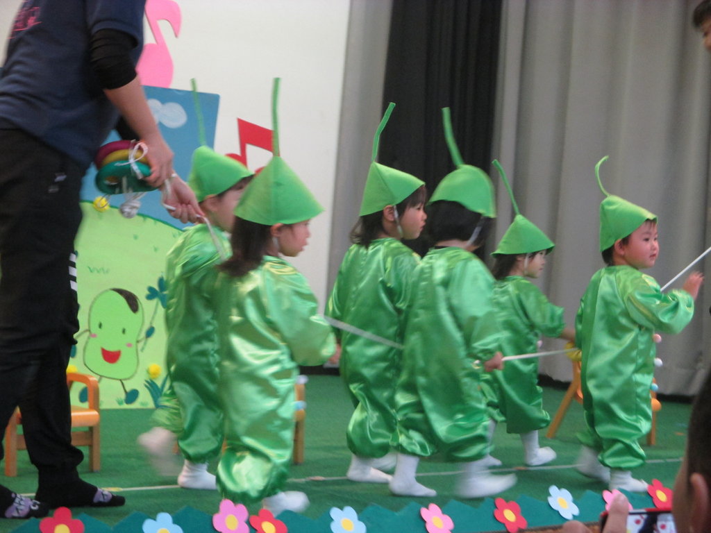 １２月４日 にしいさはや保育園お遊戯会 認定こども園 西諫早幼稚園