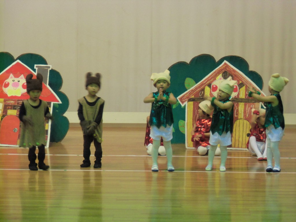 １１月１８日 ゆり こすもす もも お遊戯会リハーサル 認定こども園 西諫早幼稚園