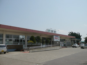 巻駅