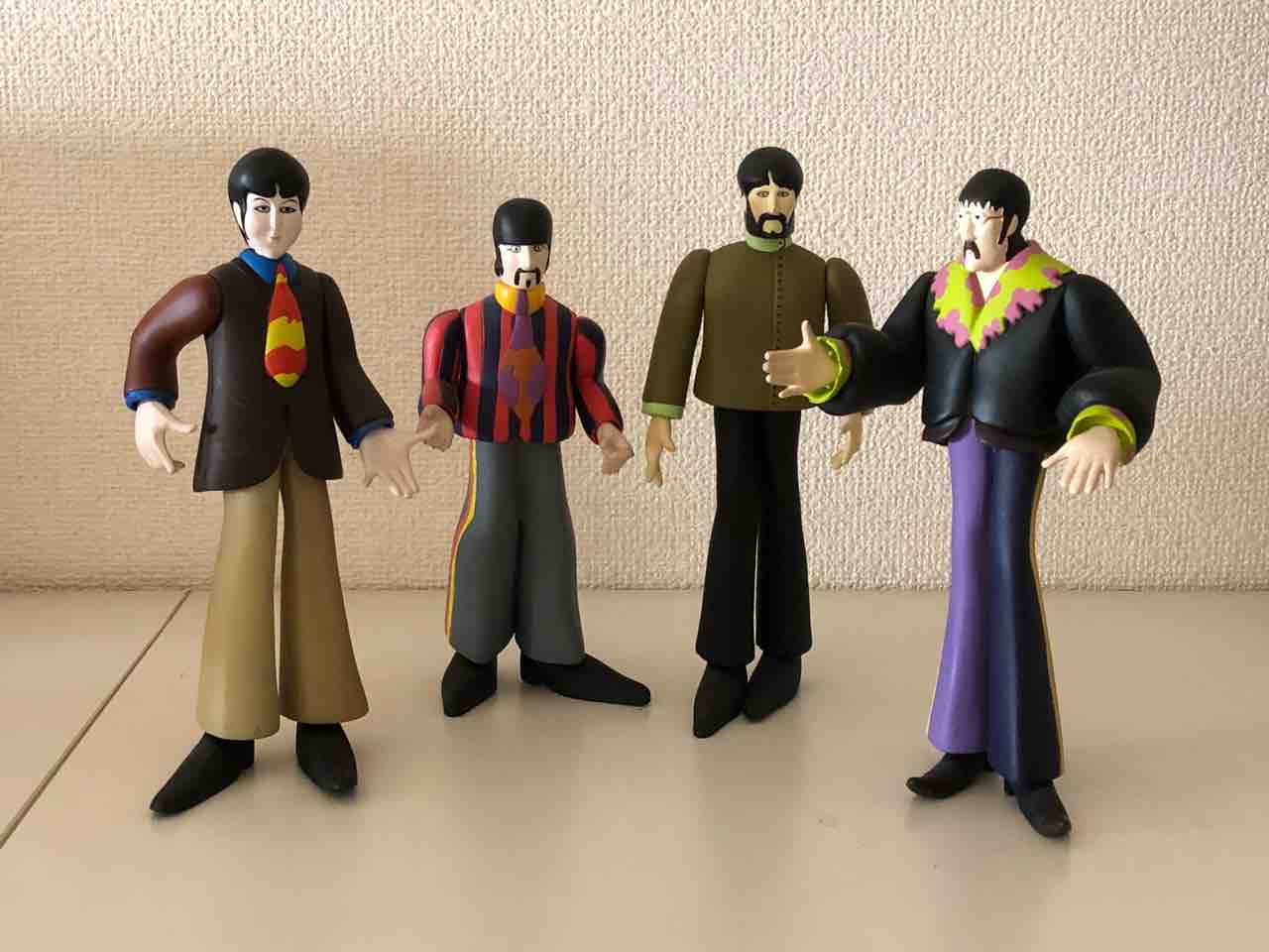 ビートルズフィギュア : 西滝直人 アトリエ日記