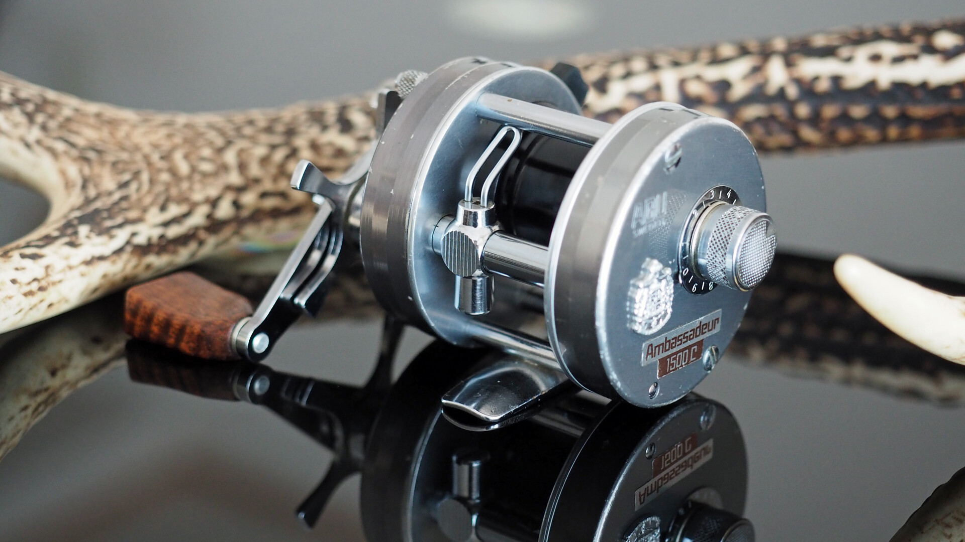 アンバサダー2500c グリーン アベイルカスタム済み 激レア 渓流