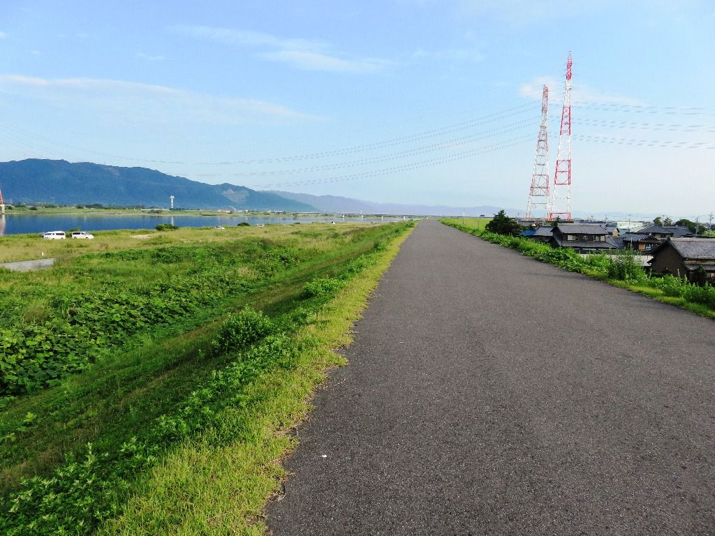 朝散歩 10km弱 なにしてりゃーすのblog