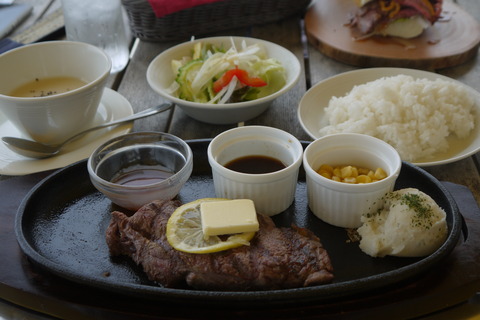 P1030918