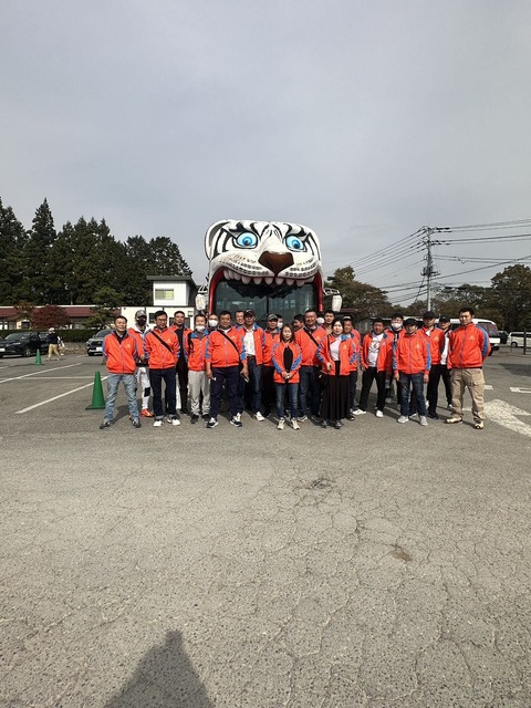 f4b962b41008baefda63b911946d011e