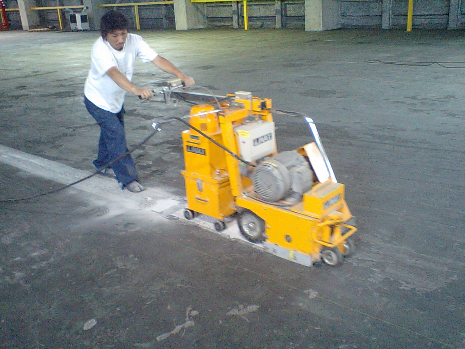 ライナックスのリーフレット