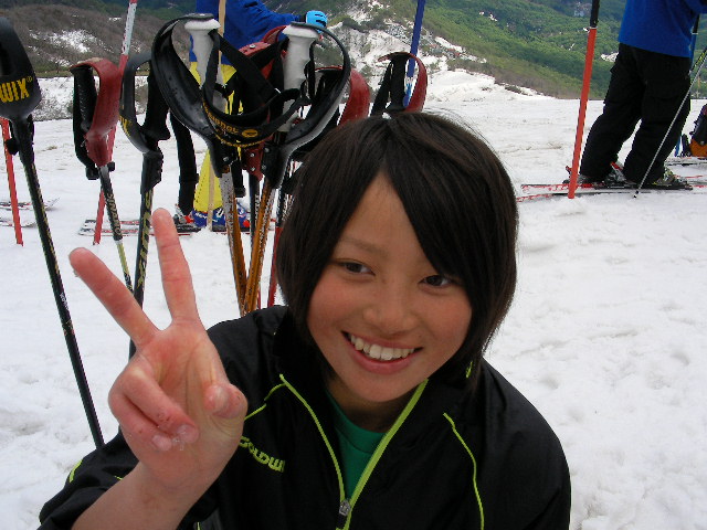 2年庄司彩那 日大山形高校スキー部 応援団