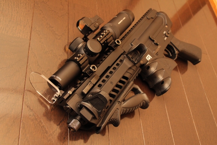 東京マルイ M4パトリオットHCにショートスコープ取り付け VECTOR