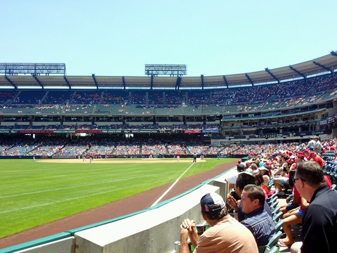 angels-stadium-404274_1920