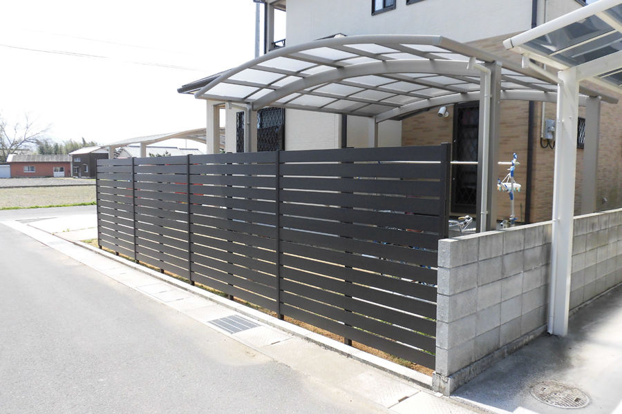 目隠しフェンス工事とウッドデッキ Niwa洒落 活動日誌