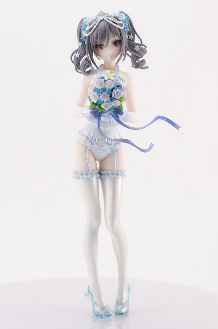 【朗報】デレマス神崎蘭子さんのフィギュア、あまりにもエチエチすぎる