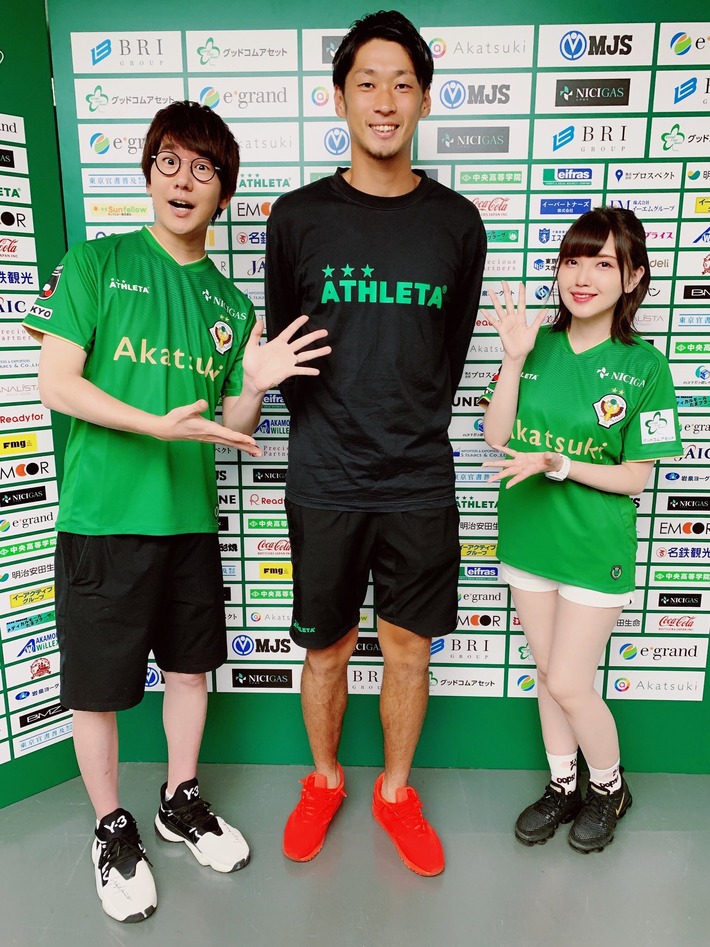 【朗報】声優の鬼頭明里さん、無防備なフトモモでシコらせにくるｗｗｗ