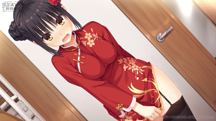 【画像】女子高生「えっ、チャイナ服着てみたケドこんなに裾が短いの・・・？パンツ見えそうじゃん・・・」