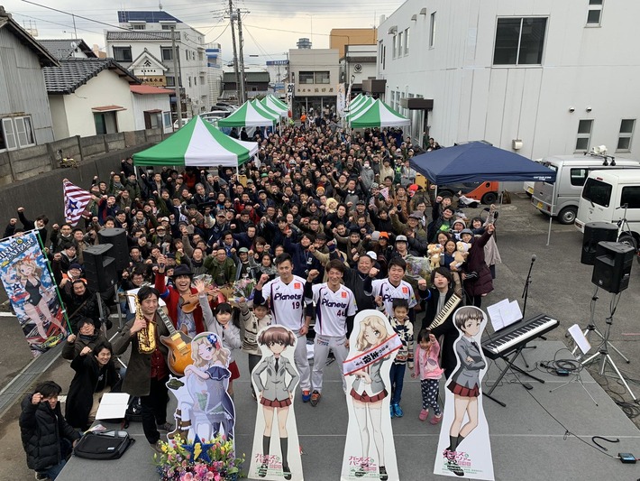 【朗報】ガルパンおじさん、メインキャラ以外のキャラ誕で約1000人も集まってしまうｗｗｗ