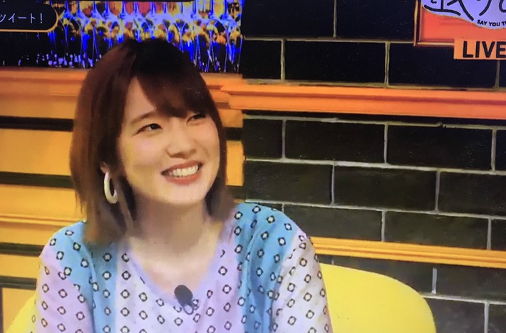 【朗報】声優の内田真礼さん、Abemaで元気な姿を見せるwww