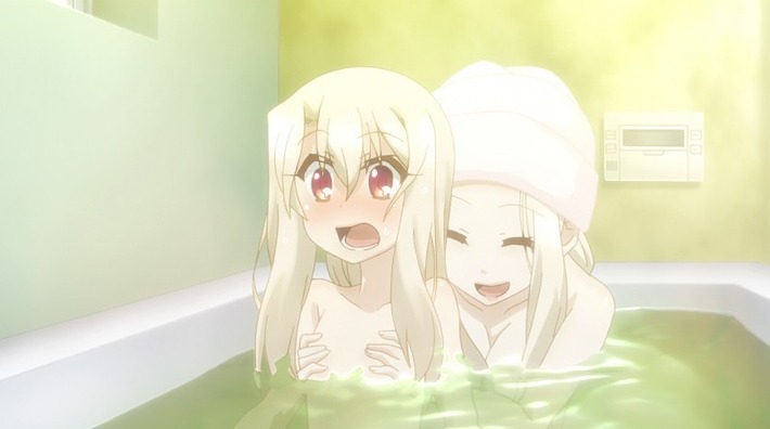 イリヤ「ってママーっ!?なんで一緒にお風呂入ってるのーっ!?」←これwww