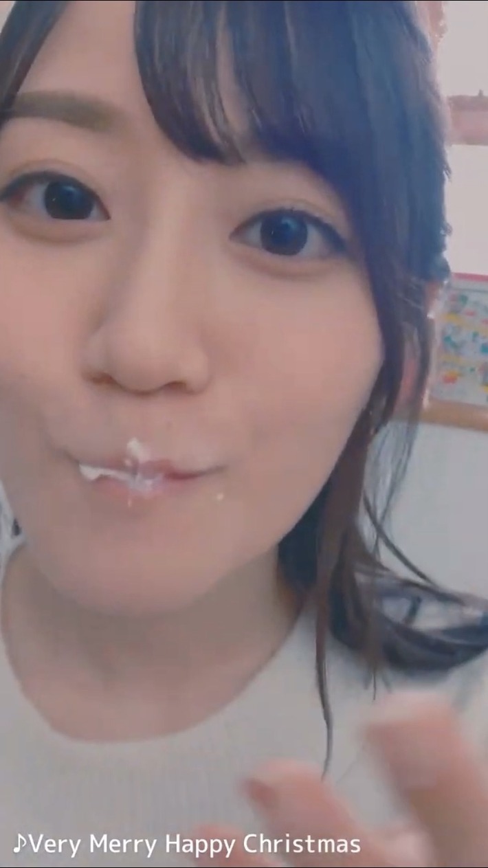 小倉唯ちゃんさんの新曲MVがエチエチ過ぎる問題ｗｗｗ