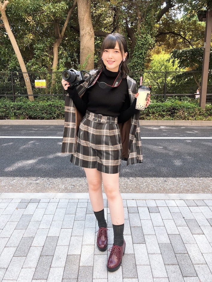 【画像】声優・鬼頭明里さんのニット着衣おっぱそwww