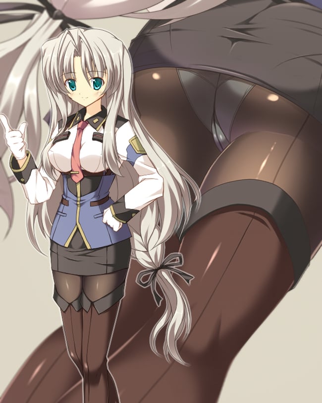 ローアングル　エロ画像 (19)