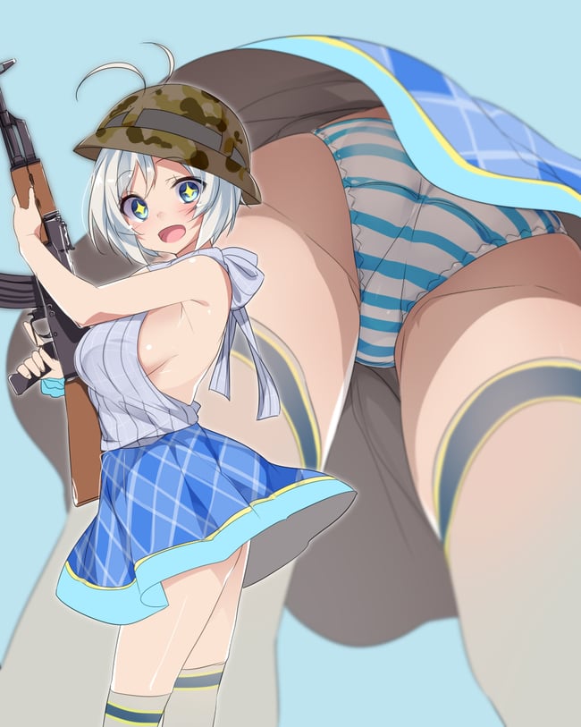 ローアングル　エロ画像 (30)