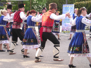 ホロを踊ろう Peshahoditsi ホロを踊ろう Peshahoditsi