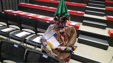 8D7D648E-3492-47A8-B36F-911FB34EBA22