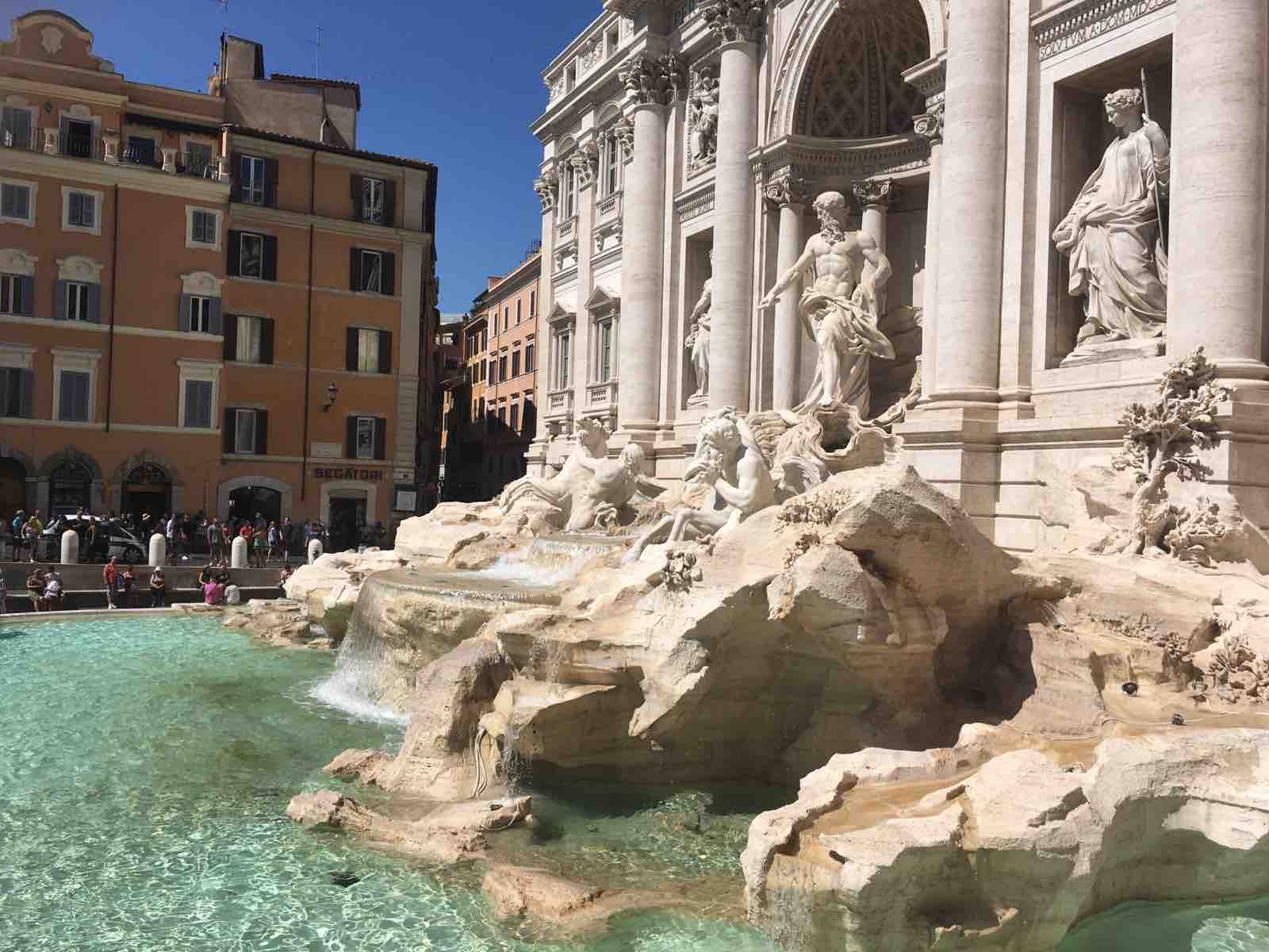 ローマ スペイン広場近く人気イタリアン 旅 食 書道を日常に ローマ スペイン広場近く人気イタリアン 旅 食 書道を日常に