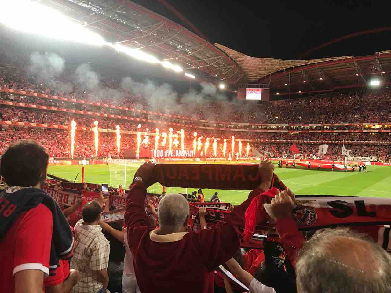 ポルトガル現地観戦 ベンフィカのリーグ開幕戦をスタジアム観戦 Lifetravelfootball ポルトガル現地観戦 ベンフィカのリーグ開幕戦をスタジアム観戦 Lifetravelfootball