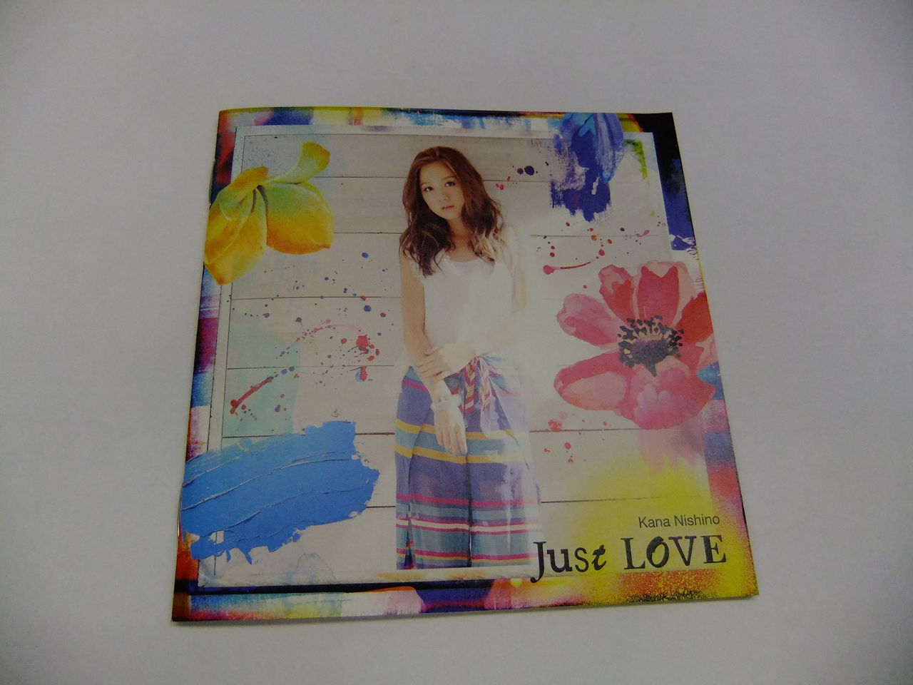 西野カナ Just Love この世は生きるに値する 三谷建築研究所 西野カナ Just Love この世は生きるに値する 三谷建築研究所