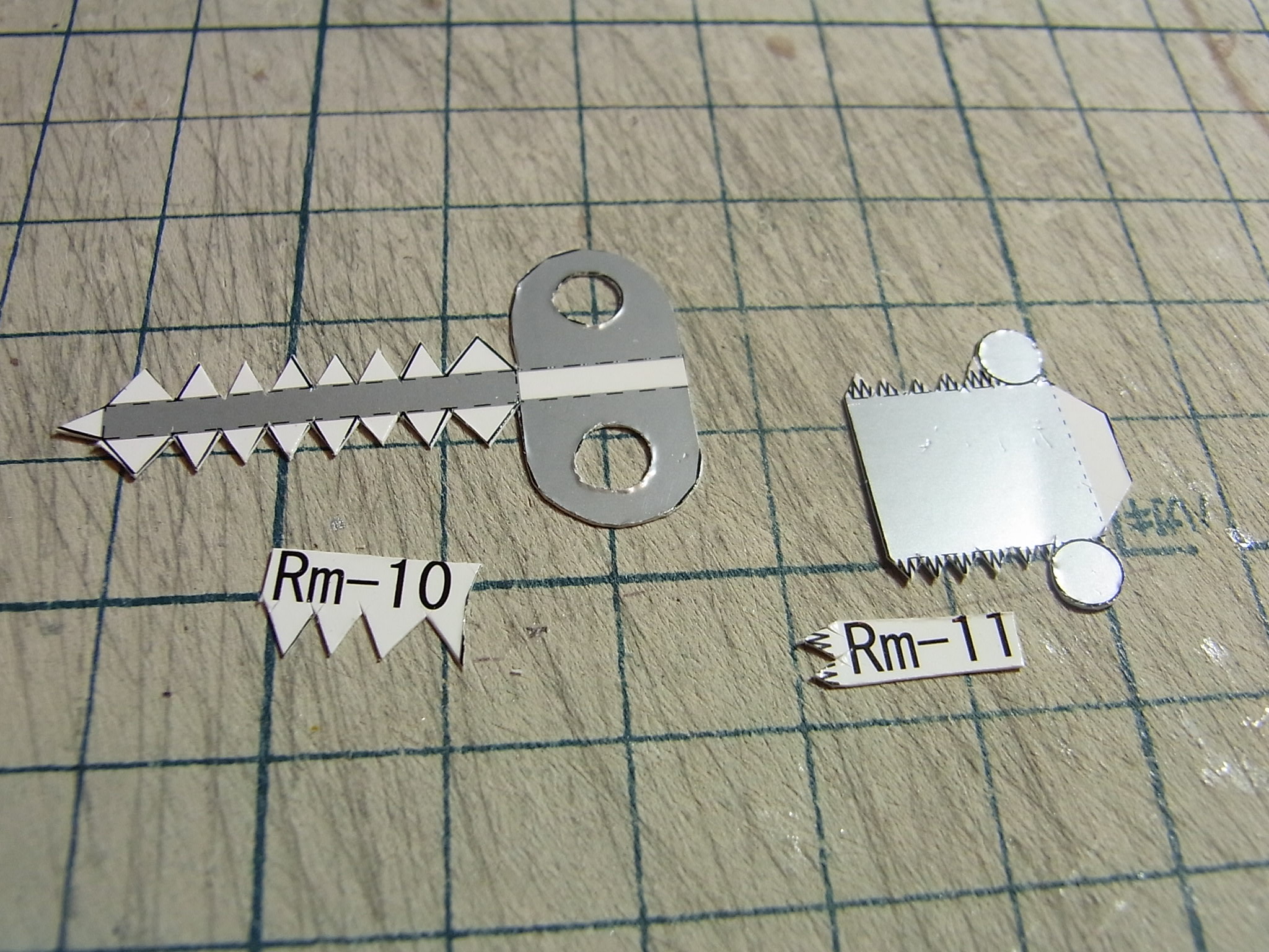 ターミネーター ペーパークラフト 28 素人のペーパークラフト製作日記