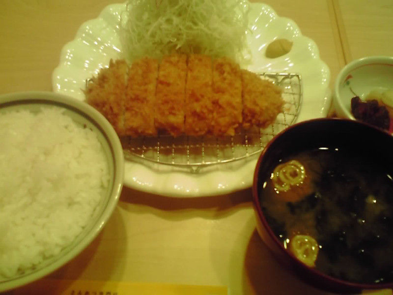山かつ 戸塚 とんかつ はぁ 旨かった 山かつ 戸塚 とんかつ はぁ 旨かった