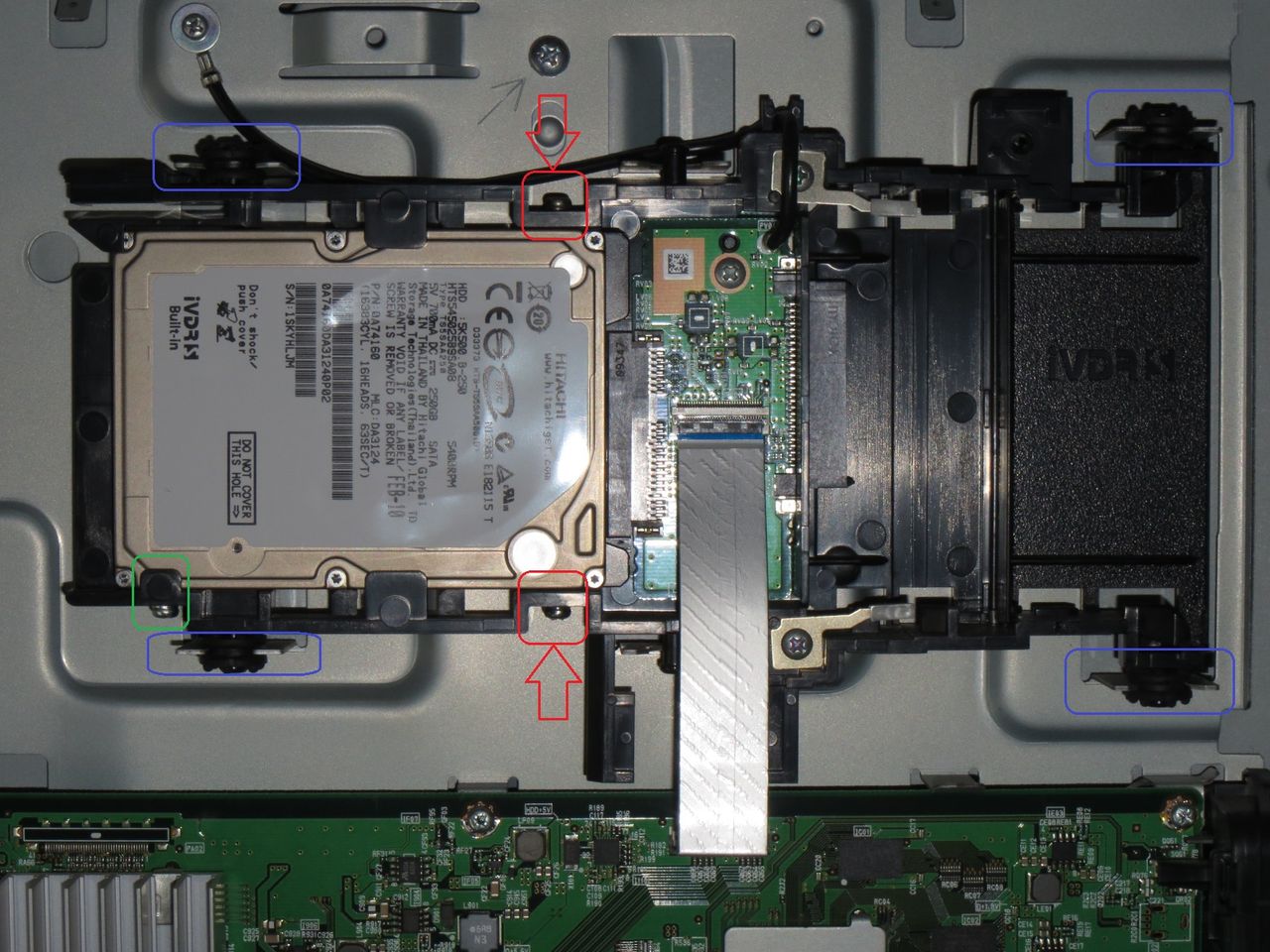 日立Wooo(L37-XP03)[HDDにアクセスできません]の修理/内蔵HDD(iVDR 