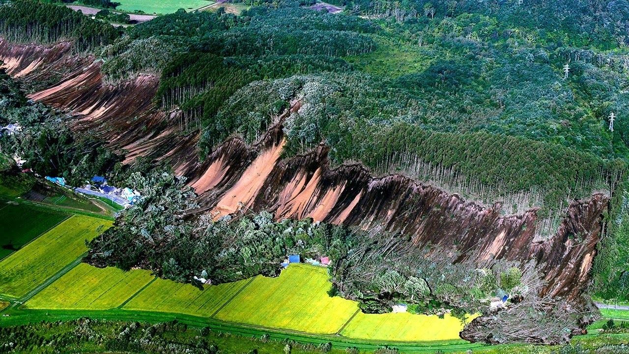 @youま !・・・・note to self                          北海道の地震、厚真町の震度が「7」だったと判明。「平成30年北海道胆振東部地震」と命名。                                                世界樹