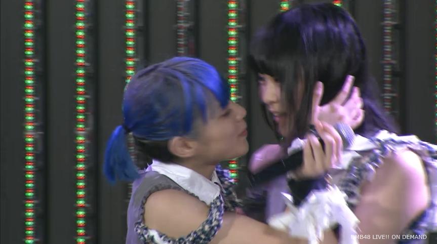 木下百花 三田麻央にハグからのキス 金子支配人 最後何してんねん Nmb48てっぺんとったんで Akb48を越えるまでの軌跡