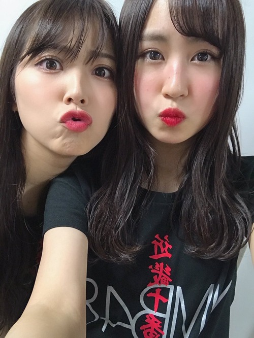 D2qpUE_VYAE--Ll